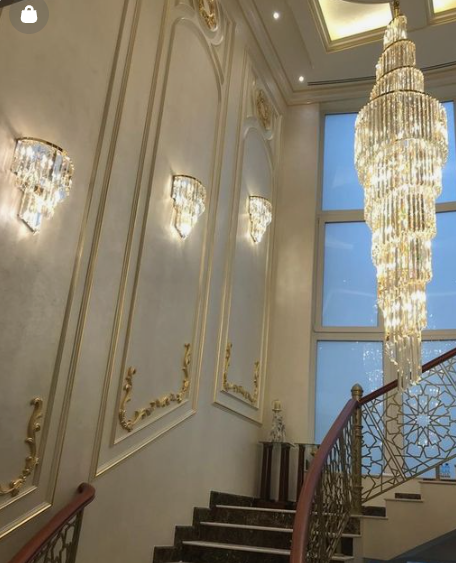 Extra Large Spiral Crystal Chandelier with Gold Finish – Luxury Quality Materials