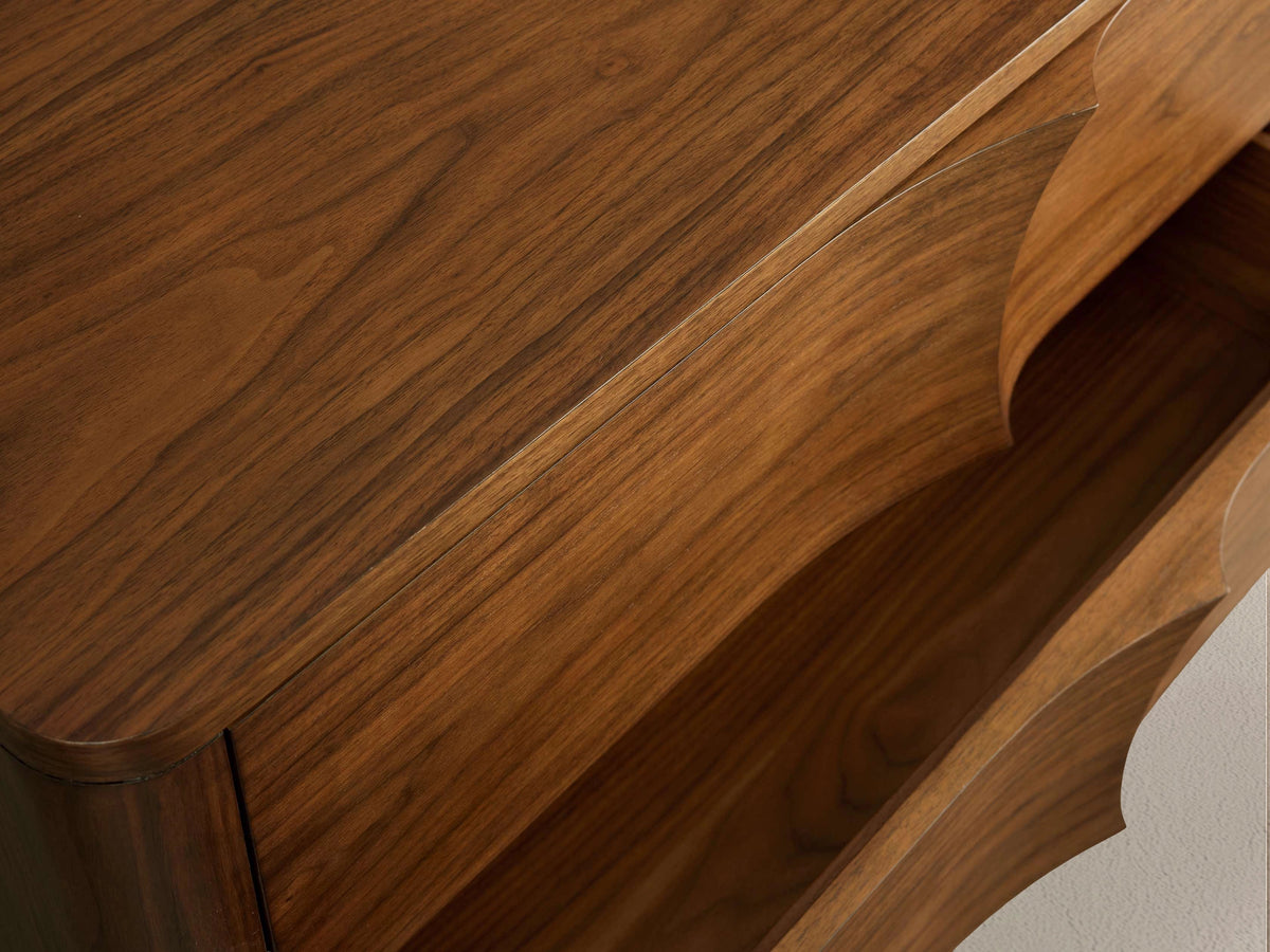 Westyn Six-Drawer Dresser
