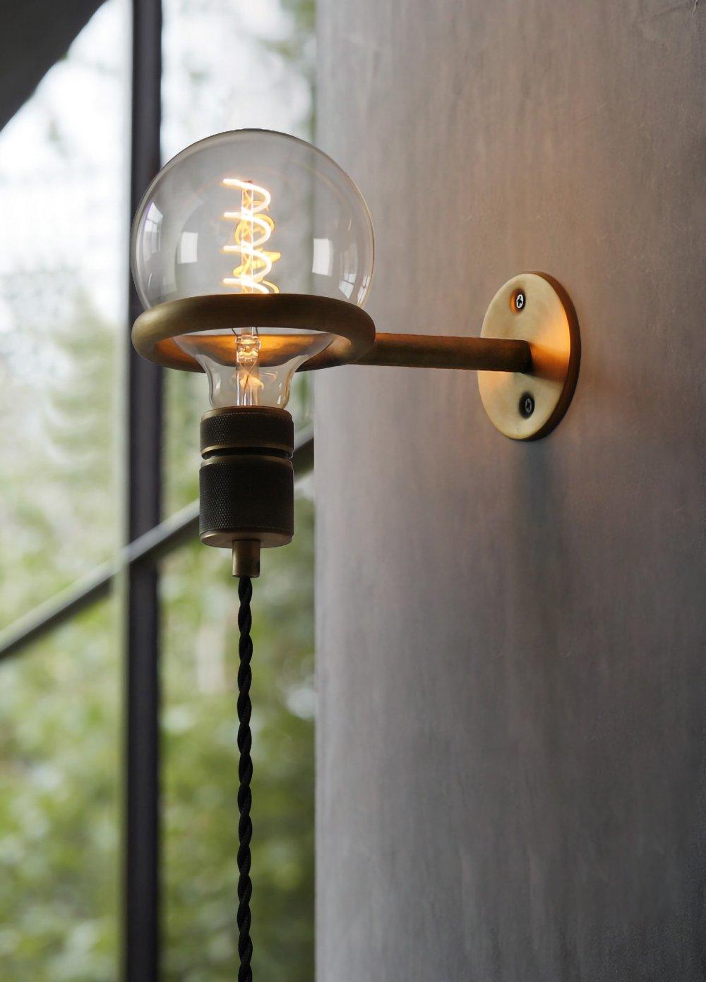 Loop Minimalist Wall Light With Wall Socket