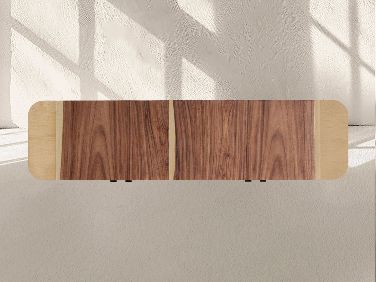 Ramiro Media Console