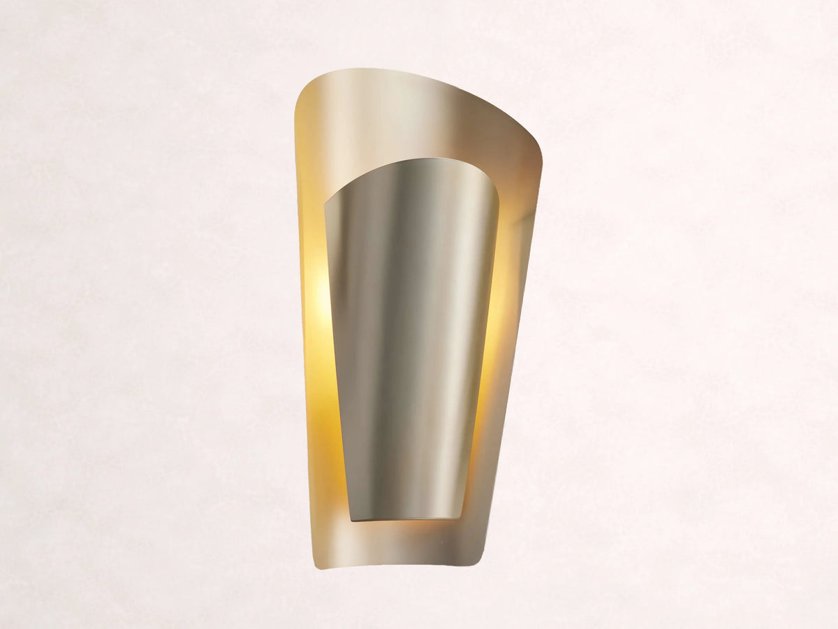 Strato Sconce