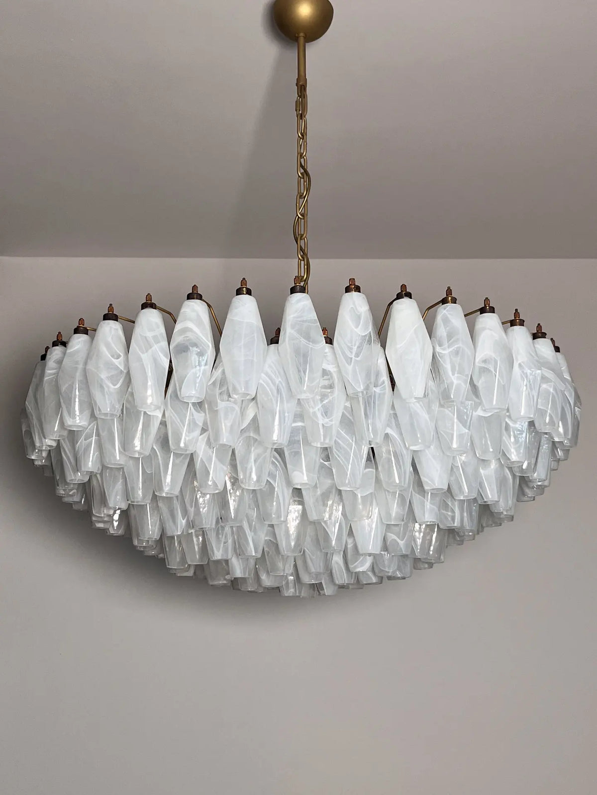 Murano Chandelier – Poliedri – 185 Glass – White Alabaster