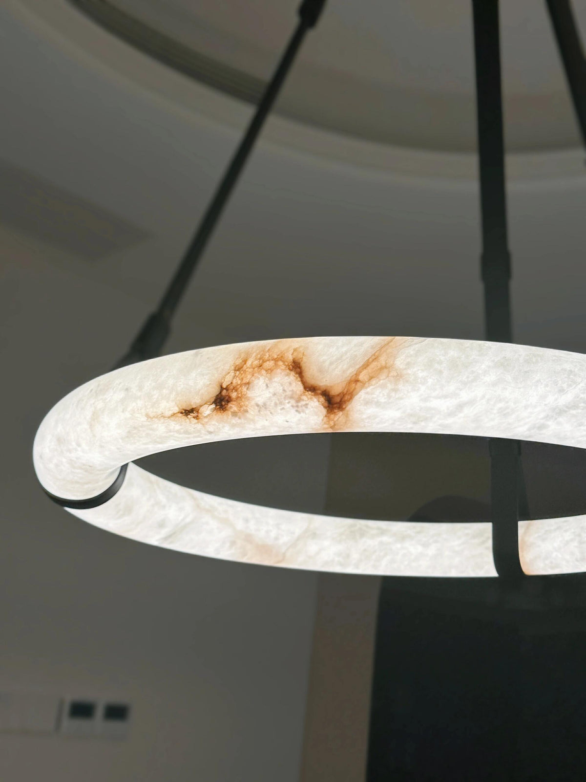 Modern Round Alabaster Chandelier for Living Room / bedroom