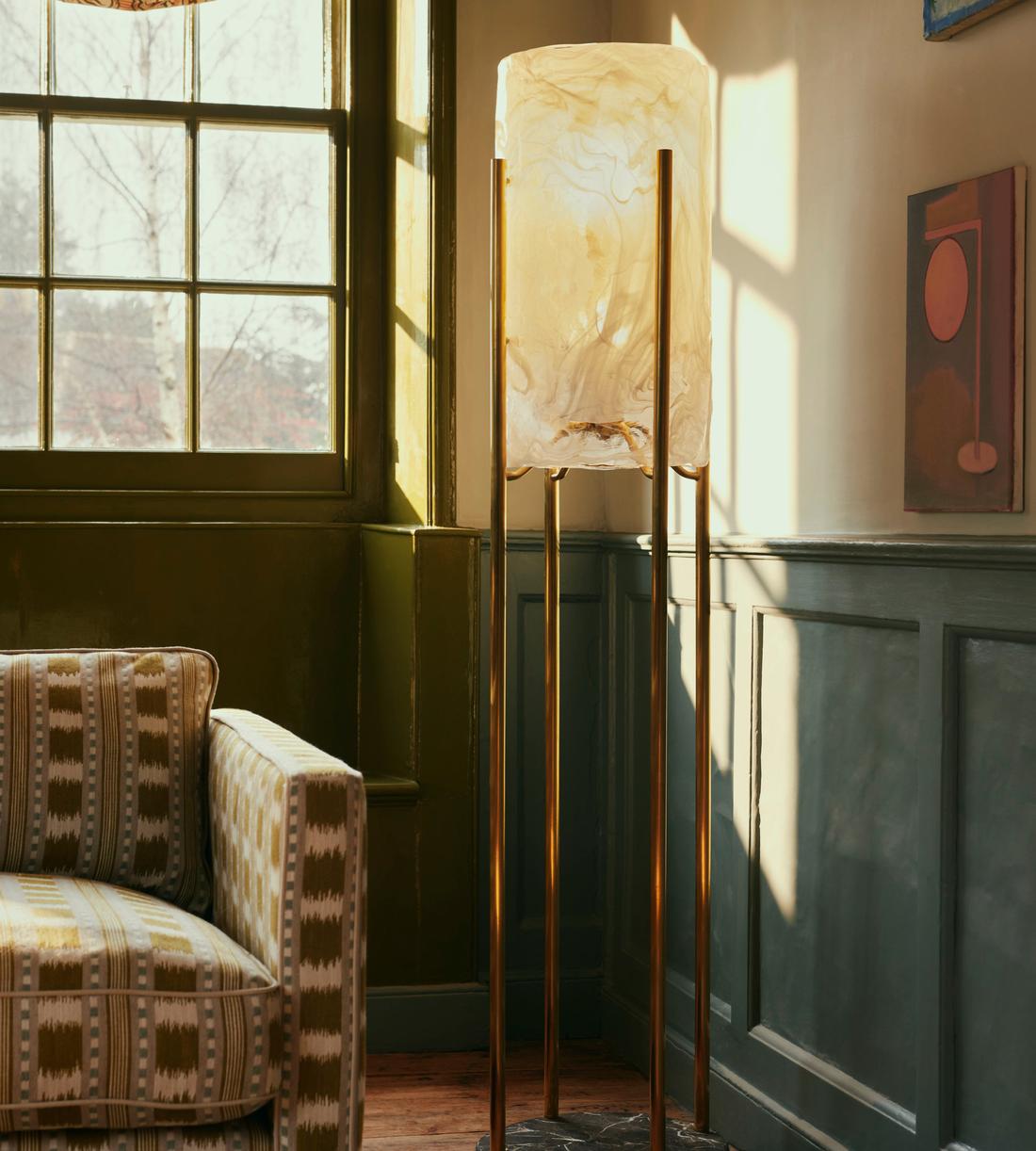 Lea Glass Floor Lamp 63-Inchh