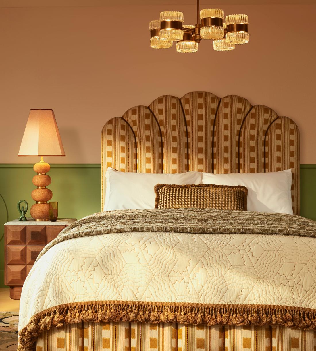 Renato Glass Chandelier