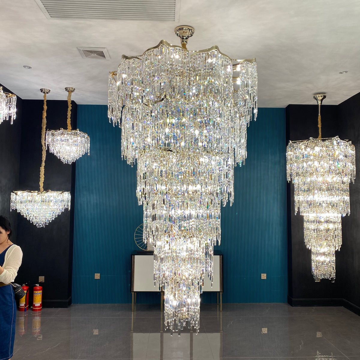 Oversized European Multi-Layers Golden Luxury Crystal Chandelier Villa / high-Ceiling / foyer