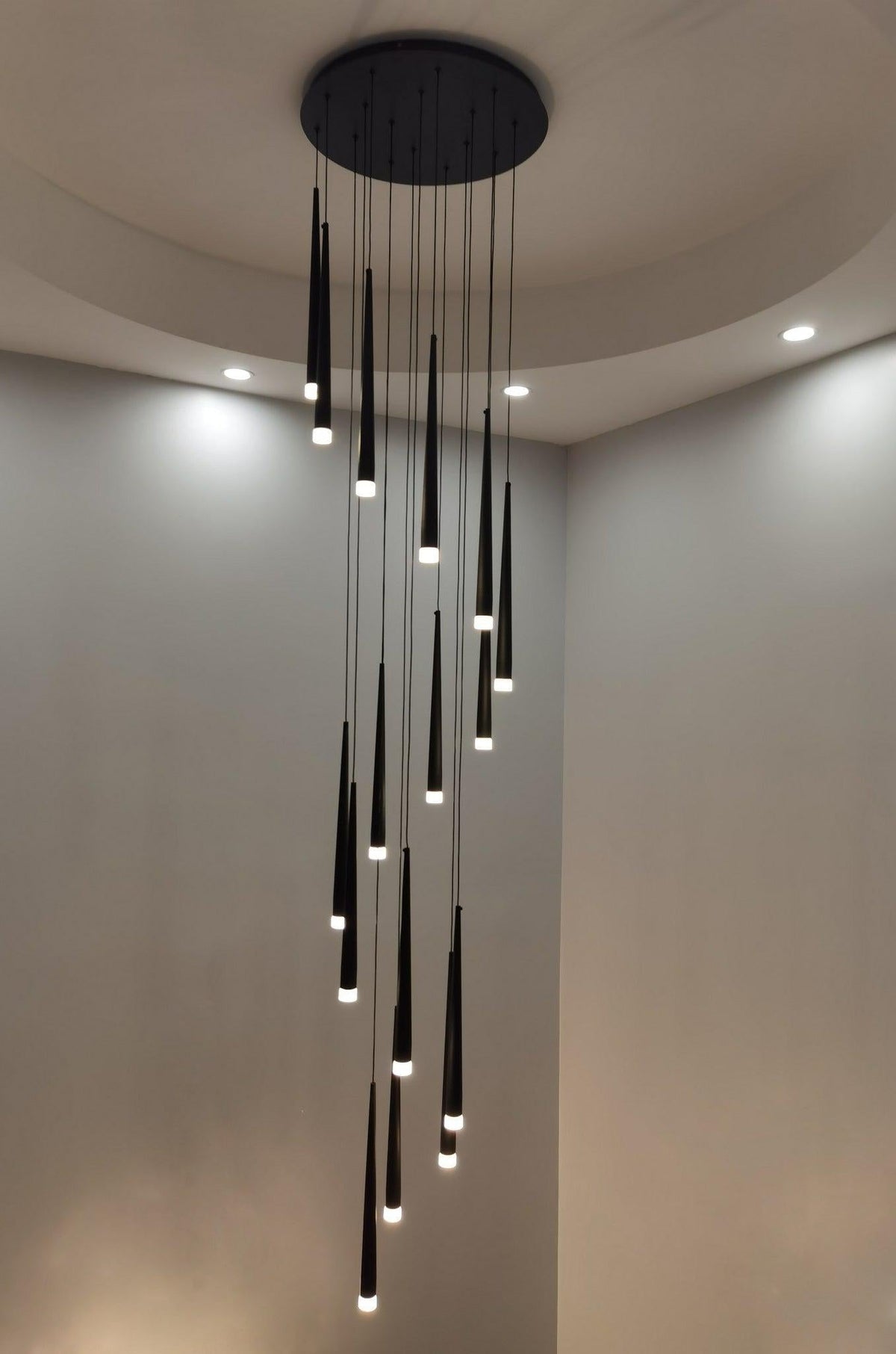 Minimalism Foyer Staircase Chandelier Ceiling Pendant Lighting for Living Room Entryway in Gold / Black Finish