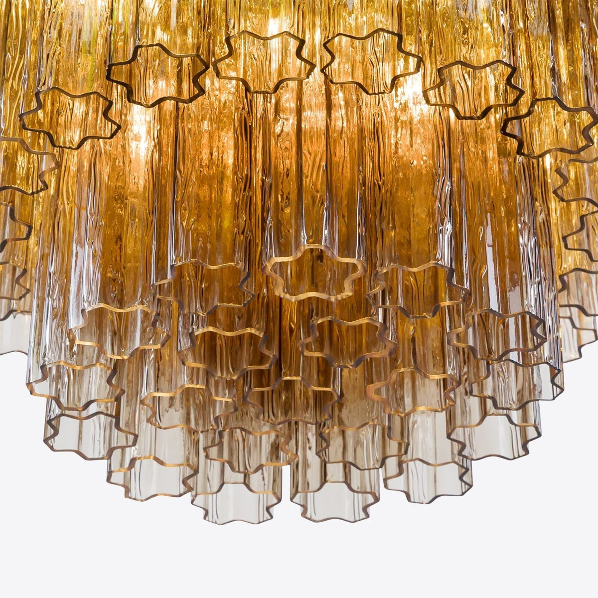 Medium Treviso Chandelier 28"
