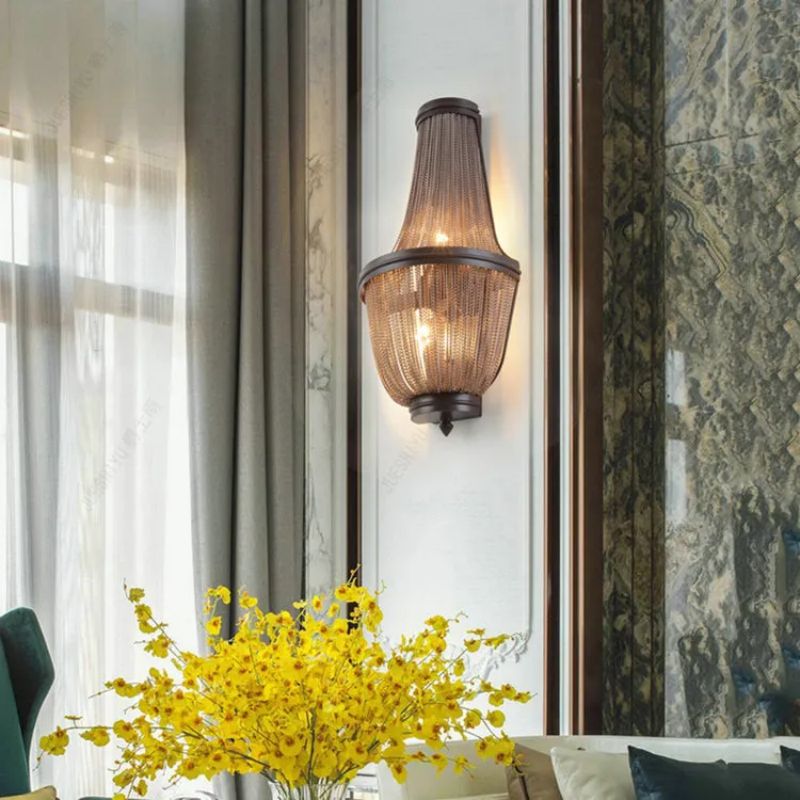 Tassel Aluminum Chain Wall Sconce in Living Room