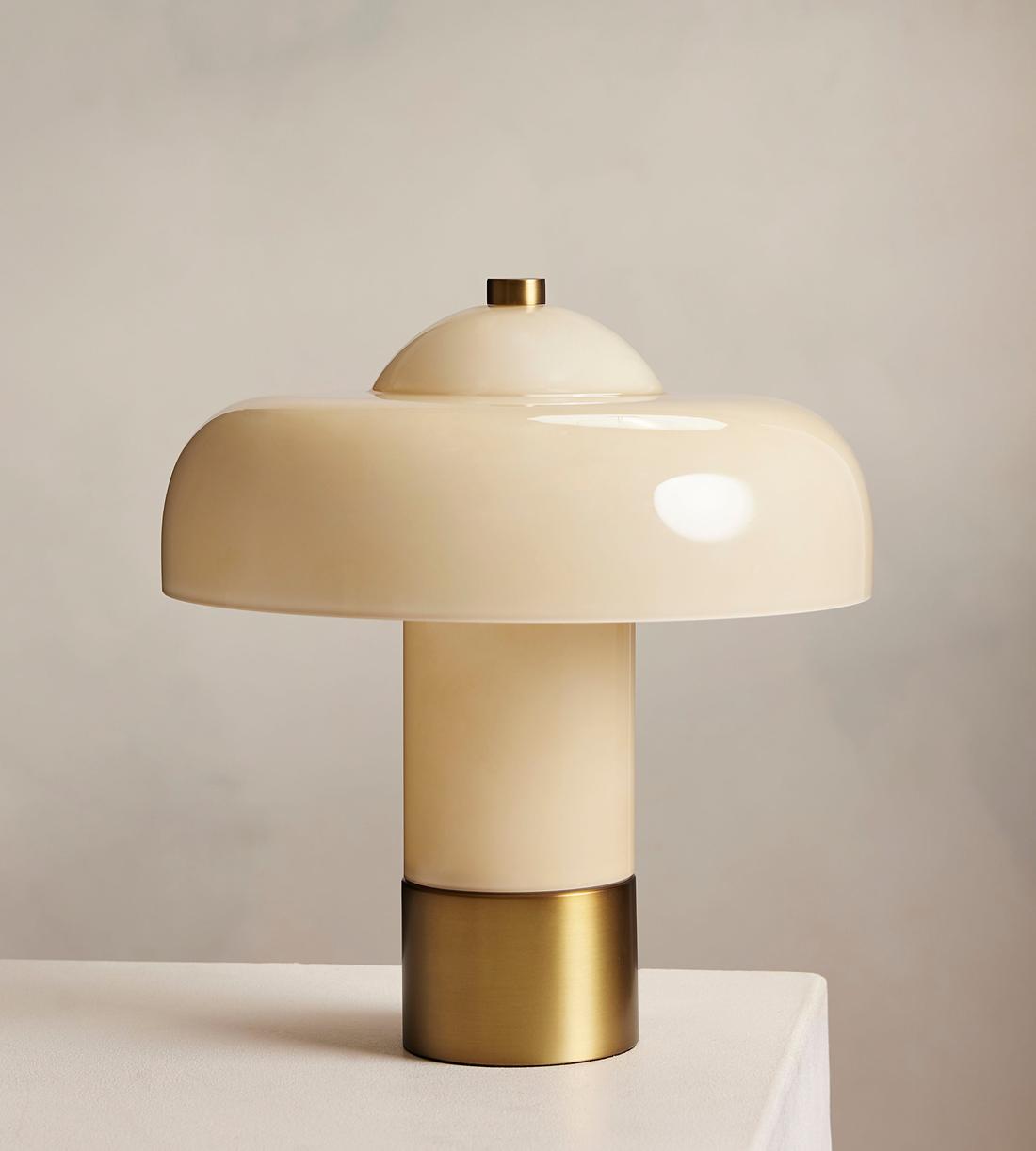 Cream Lacquer Glass Table Lamp - Erhaus product image 1