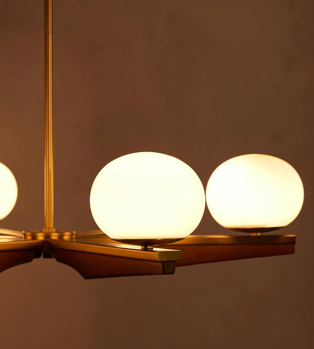 Demarco Glass Chandelier 31-Inchw