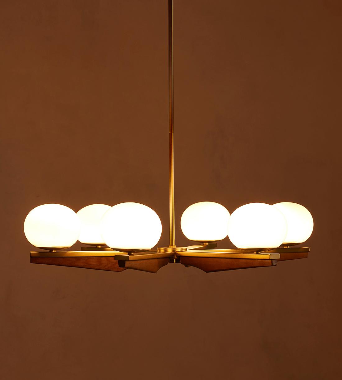 Demarco Glass Chandelier 31-Inchw
