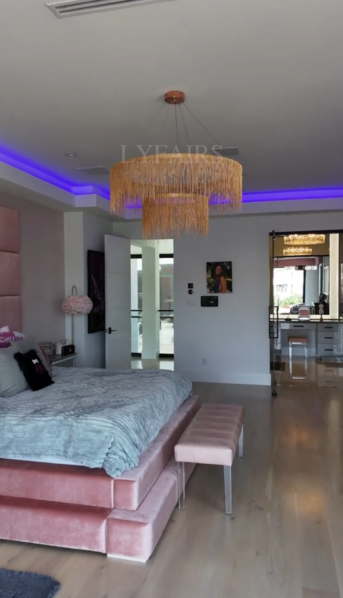 Extra Large Round Aluminum Tassel Chain Chandelier with Modern Finish for Living and Dining Room