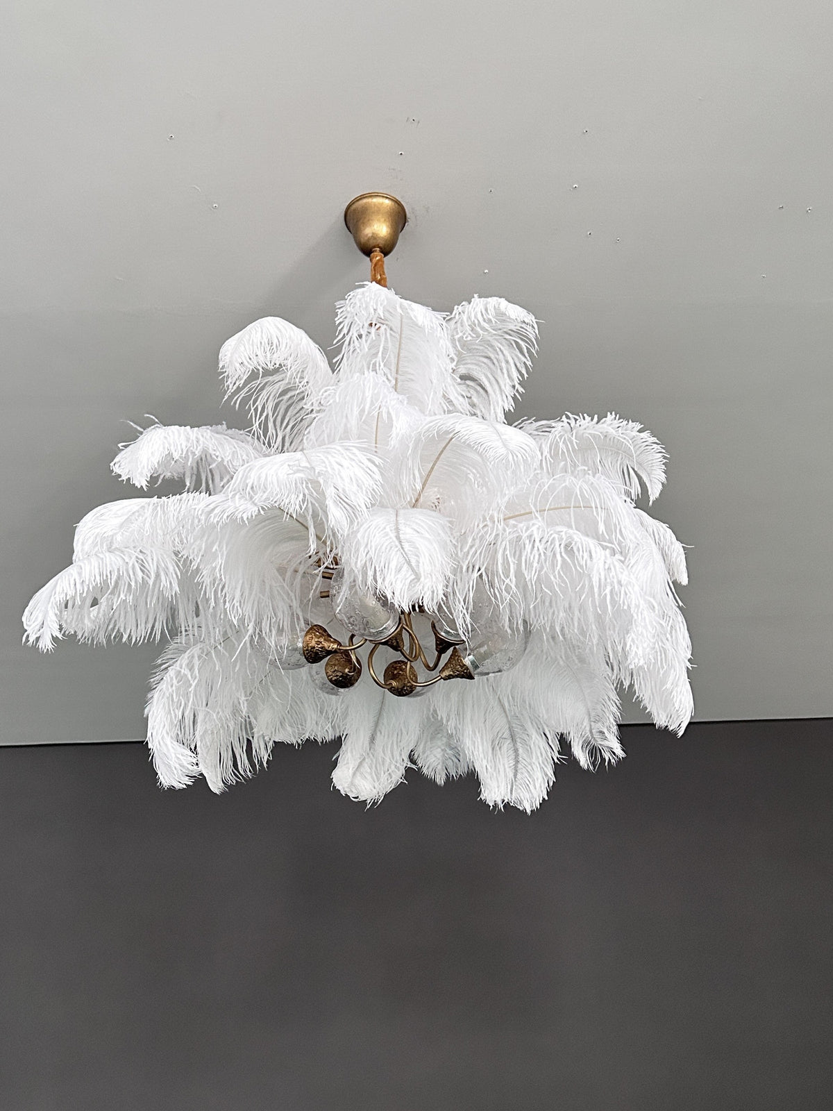 Elegant Ostrich Feather Brass Living Room Chandelier Pure Copper Ceiling Lighting for Women's Bedroom