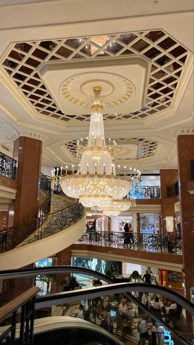 Luxury Empire Candle Lights Crystal Chandelier for High-Ceiling