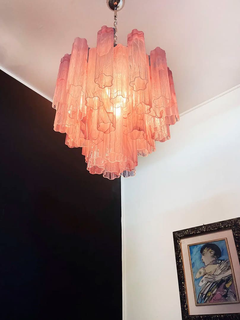 Murano Glass Chandelier – 36 Tubes – Alabaster Pink