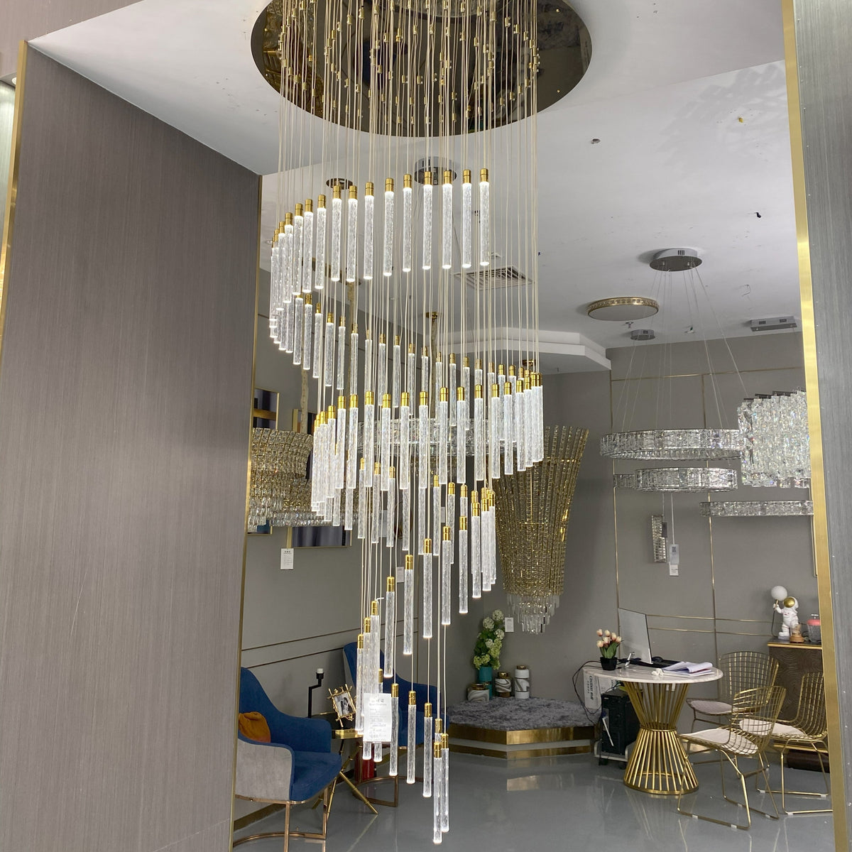 Modern Spiral Bubble Crystal Glass Rods Chandelier in Champagne Gold Finish for Staircase / foyer / villa