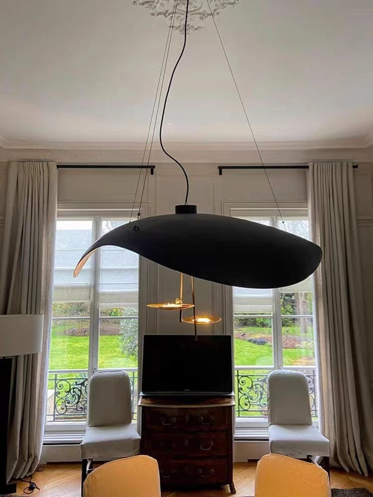 Modern Art Hat-Shaped Gold Leaf Metal Pendant Chandelier for Living and Dining Room