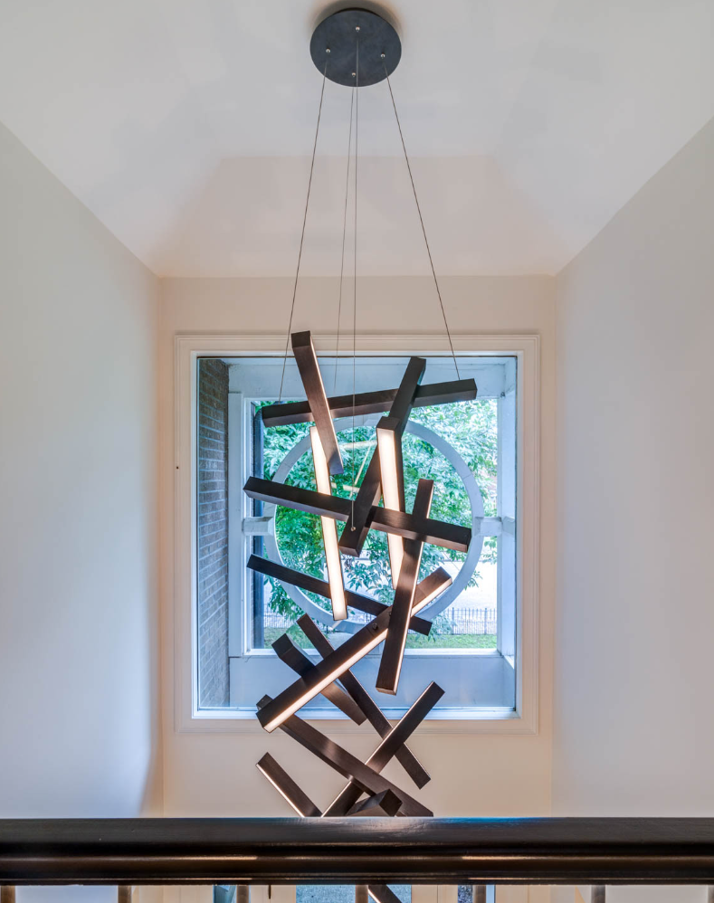 Modern Vertical Geometric Aluminum Chandelier for Staircase / foyer / high-Ceiling