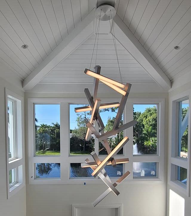 Modern Vertical Geometric Aluminum Chandelier for Staircase / foyer / high-Ceiling