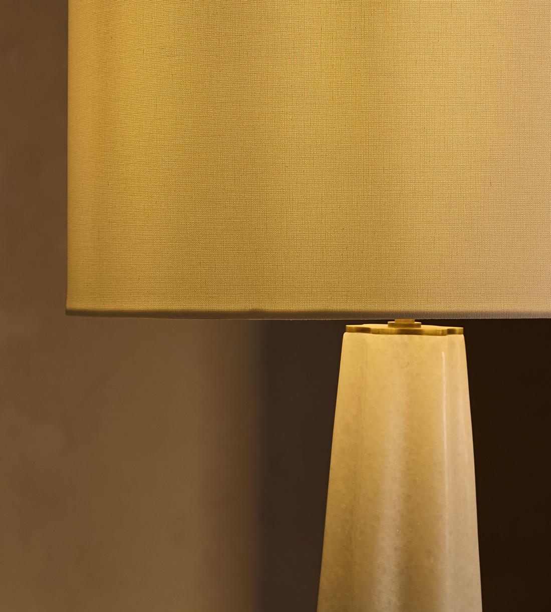 Alabaster Table Lamp with Antique Brass Detail - Erhaus product image 5