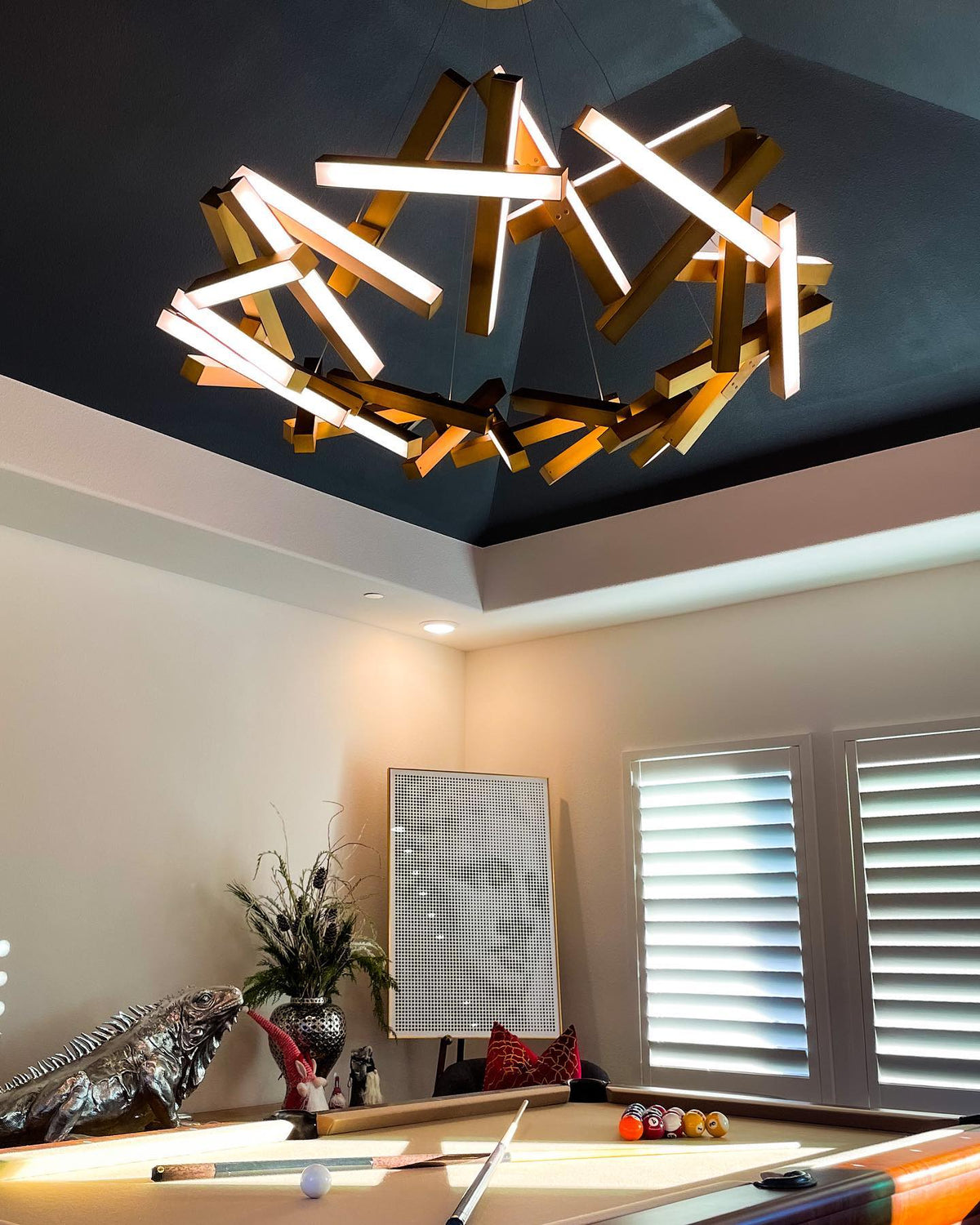 Modern Round / linear Geometric Aluminum LED Chandelier for Dining Room / bedroom
