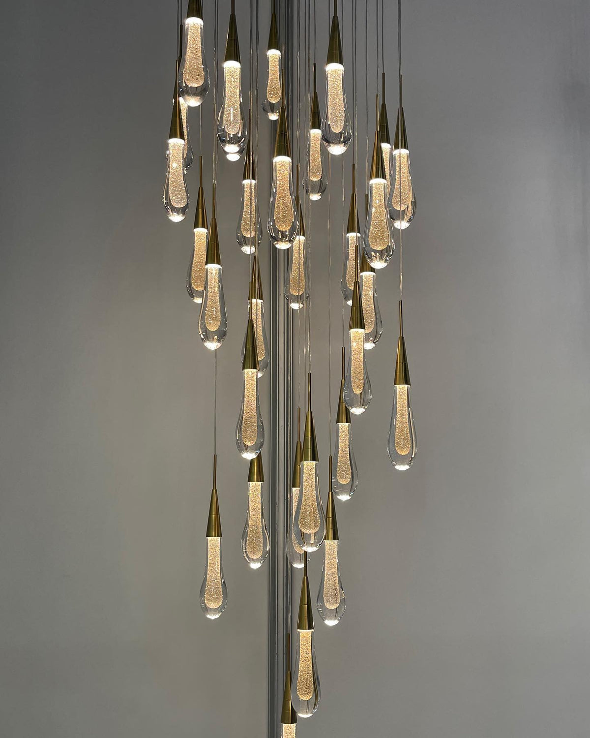 Modern Cascade Raindrop Round Spiral Crystal Chandelier for Staircase / foyer