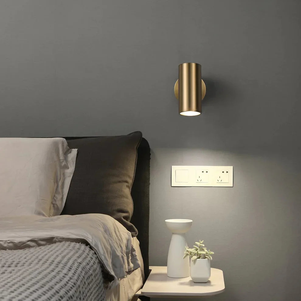 Champeaunt Sconce