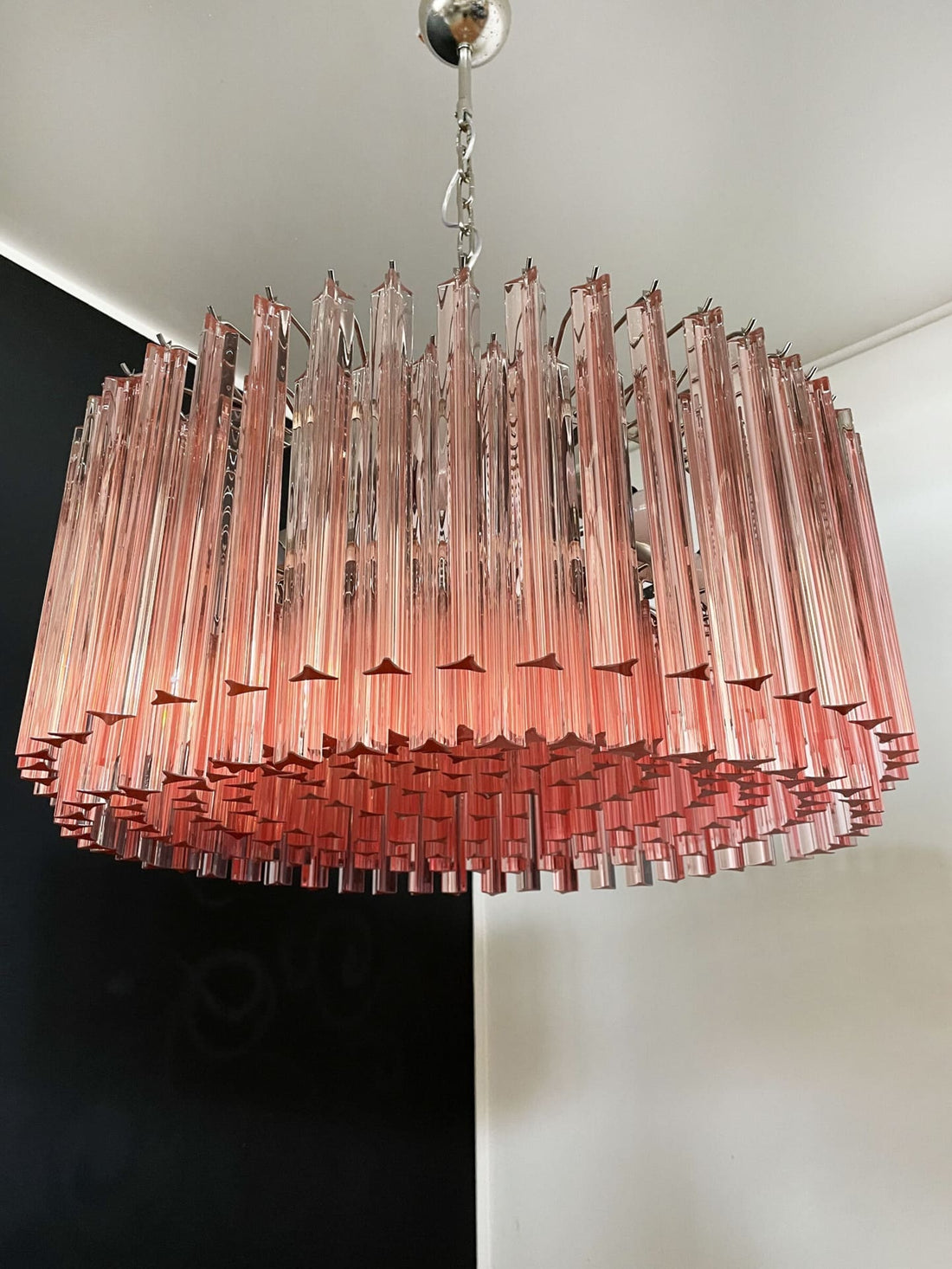 Murano Glass Chandelier – Triedri Round – 265 Prisms – Pink