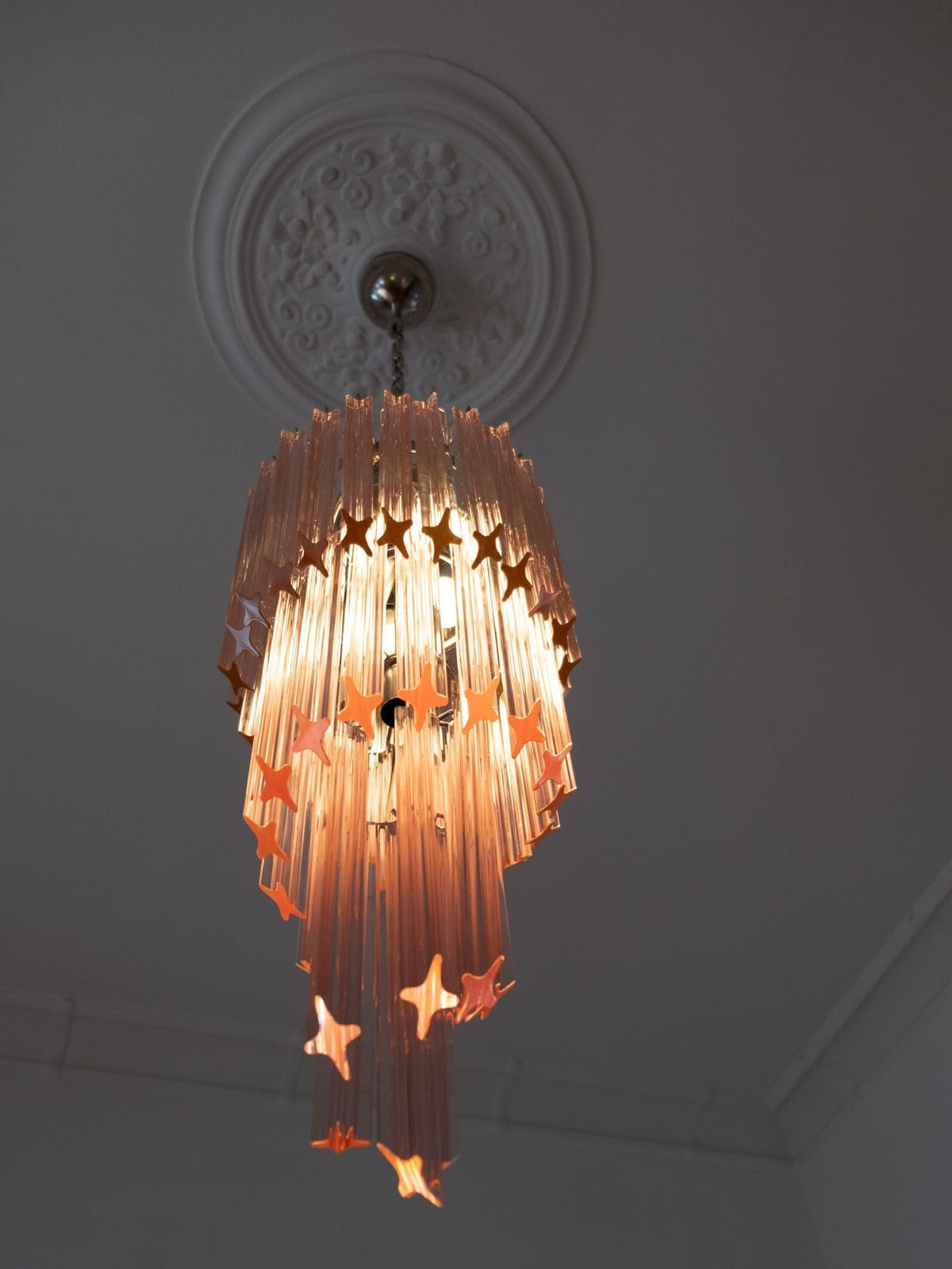 Murano Glass Chandelier – Spiral – 54 Prisms – Pink