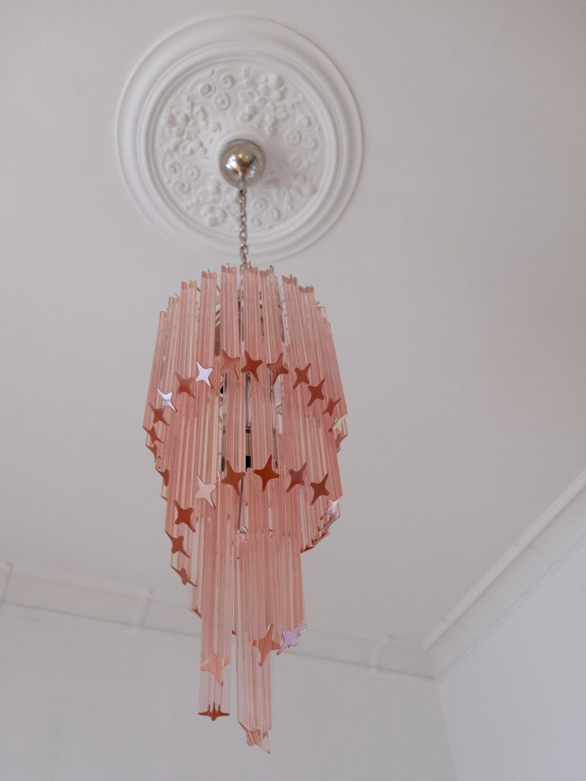 Murano Glass Chandelier – Spiral – 54 Prisms – Pink