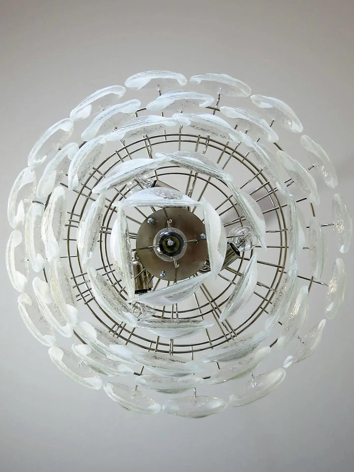 Murano Chandelier – 50 Lattimo Glass – Transparent