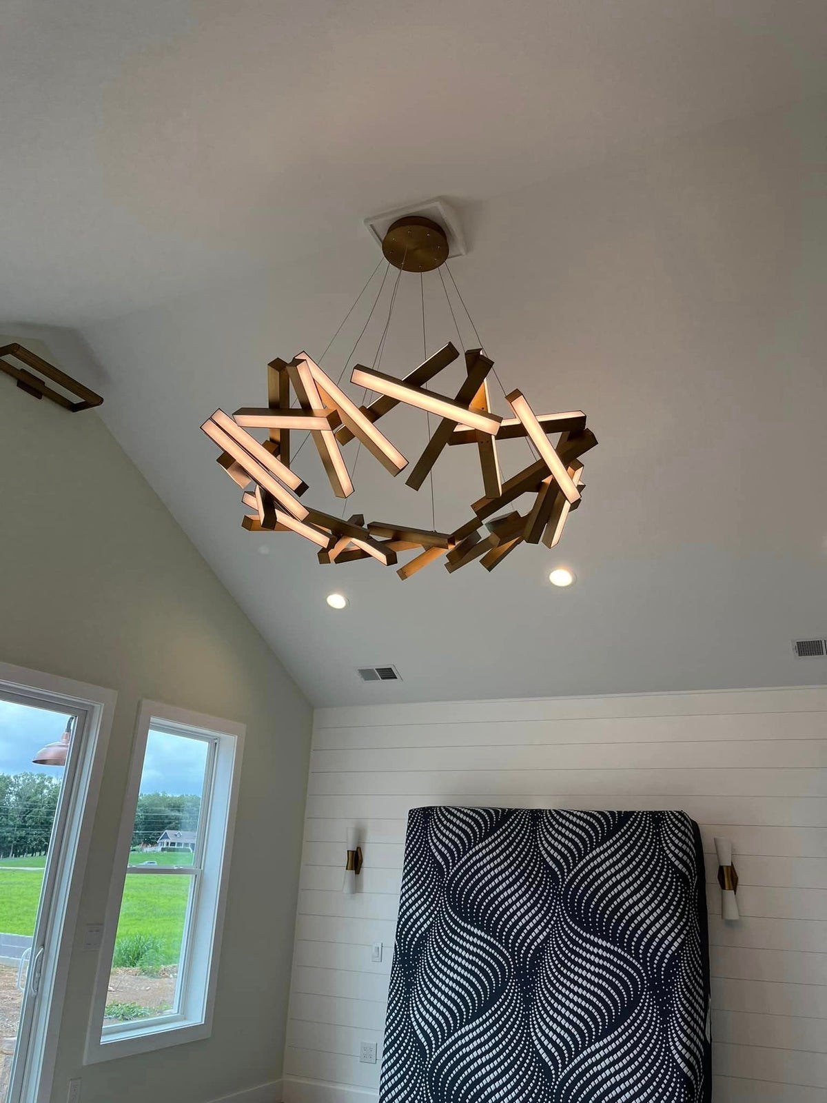 Modern Round / linear Geometric Aluminum LED Chandelier for Dining Room / bedroom