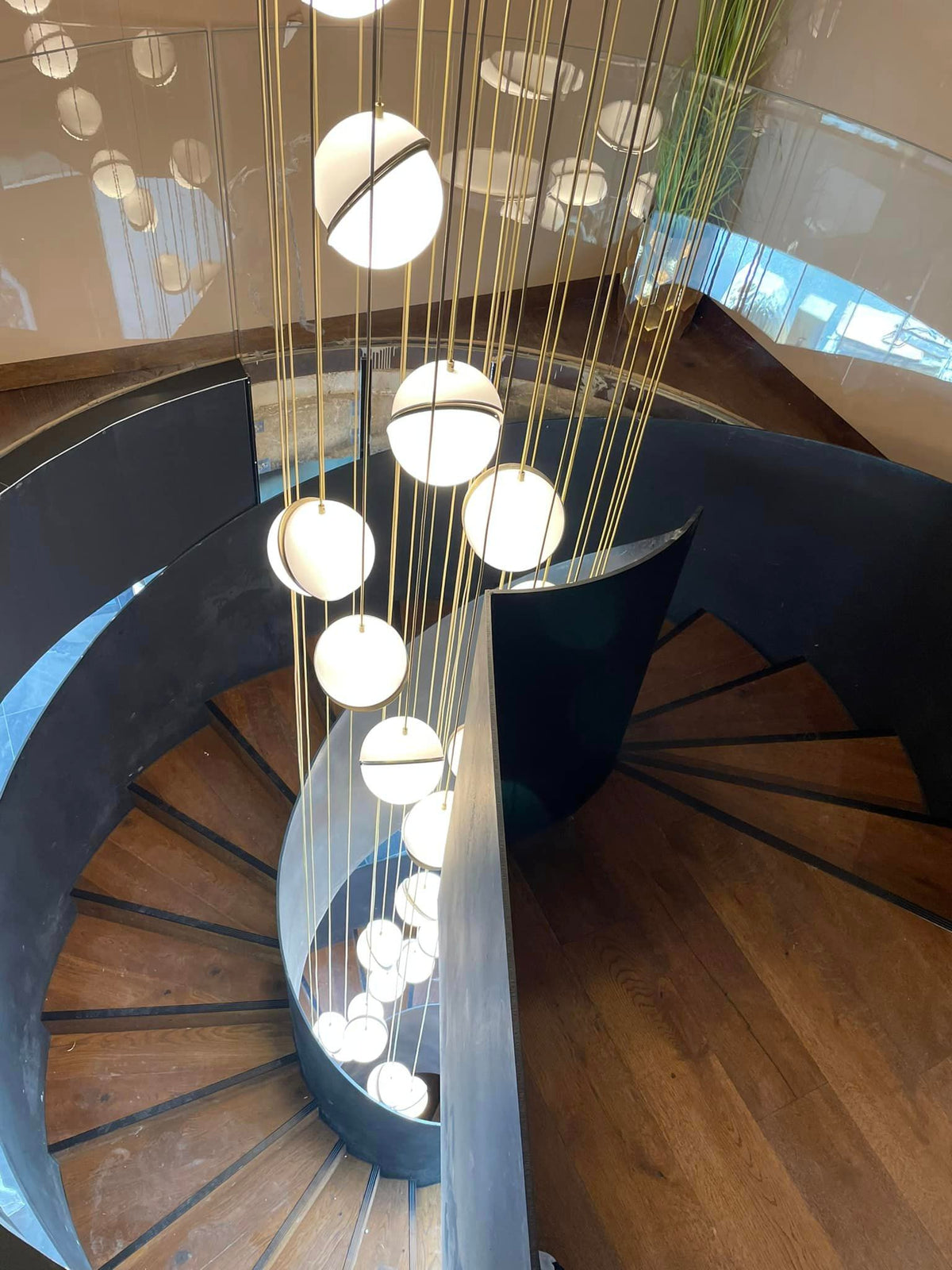 Modern Acrylic and Metal Floating Ball Chandelier for Staircase Foyer Entryway Living Room