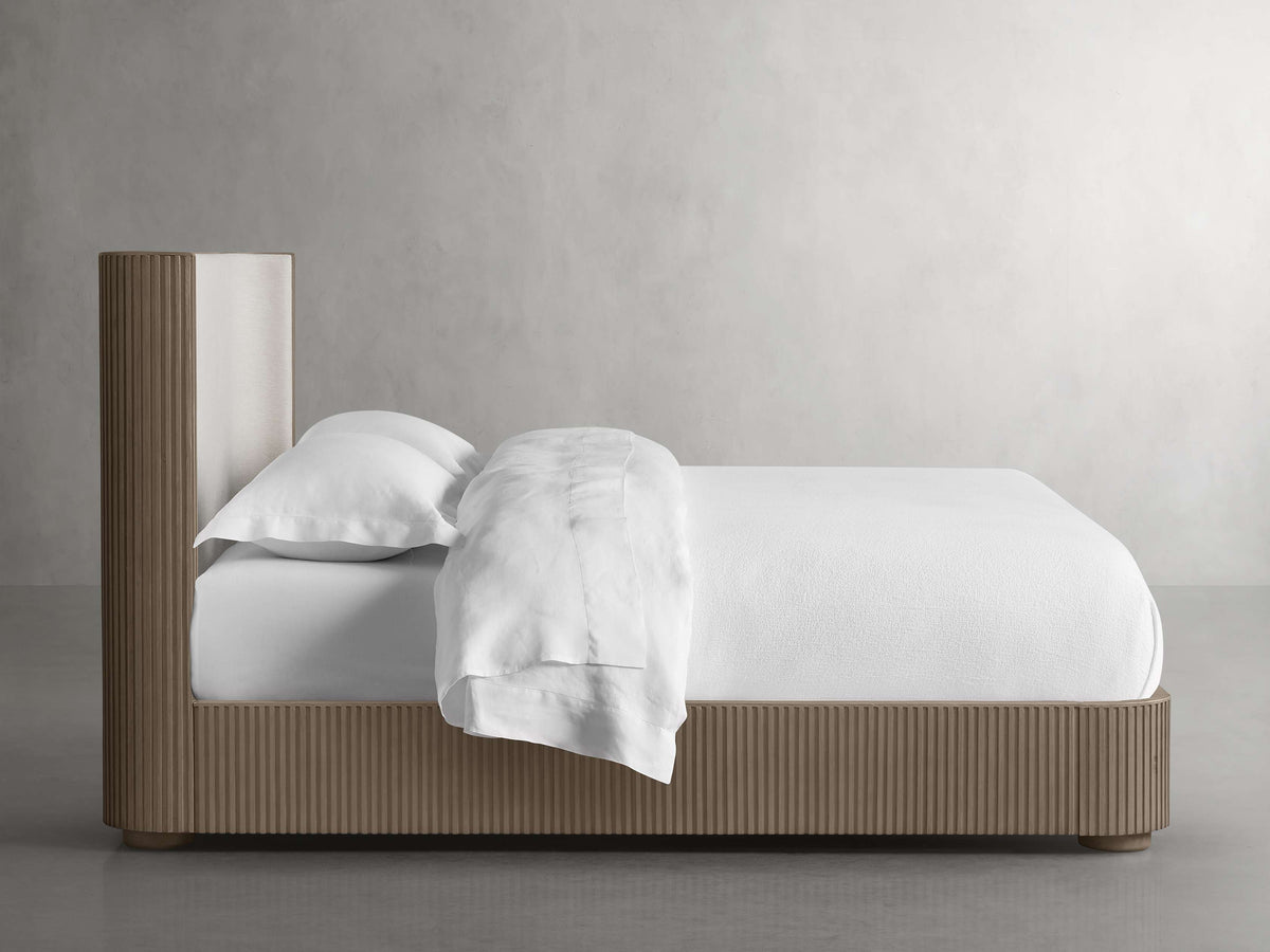 Finnley Bed