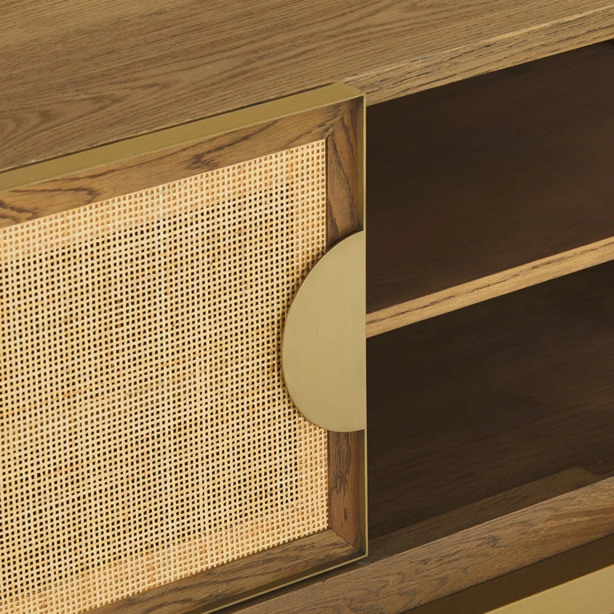 Paloma Entertainment Unit
