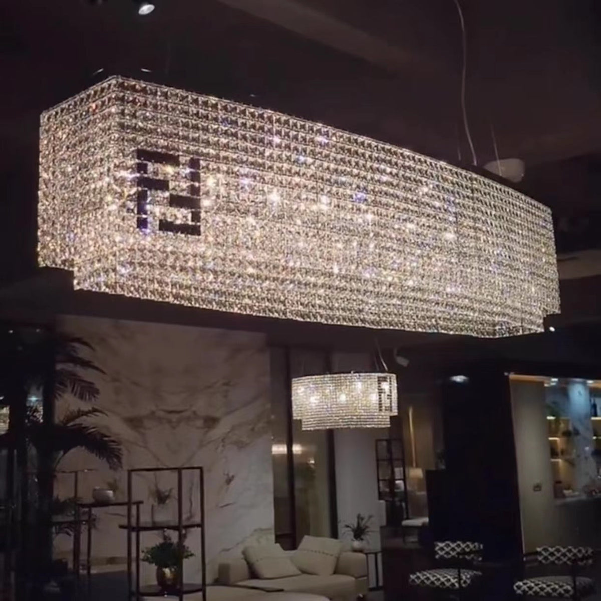 Designer Style Crystal Chandelier Elegant Round Ceiling Lighting for Living / Dining Room