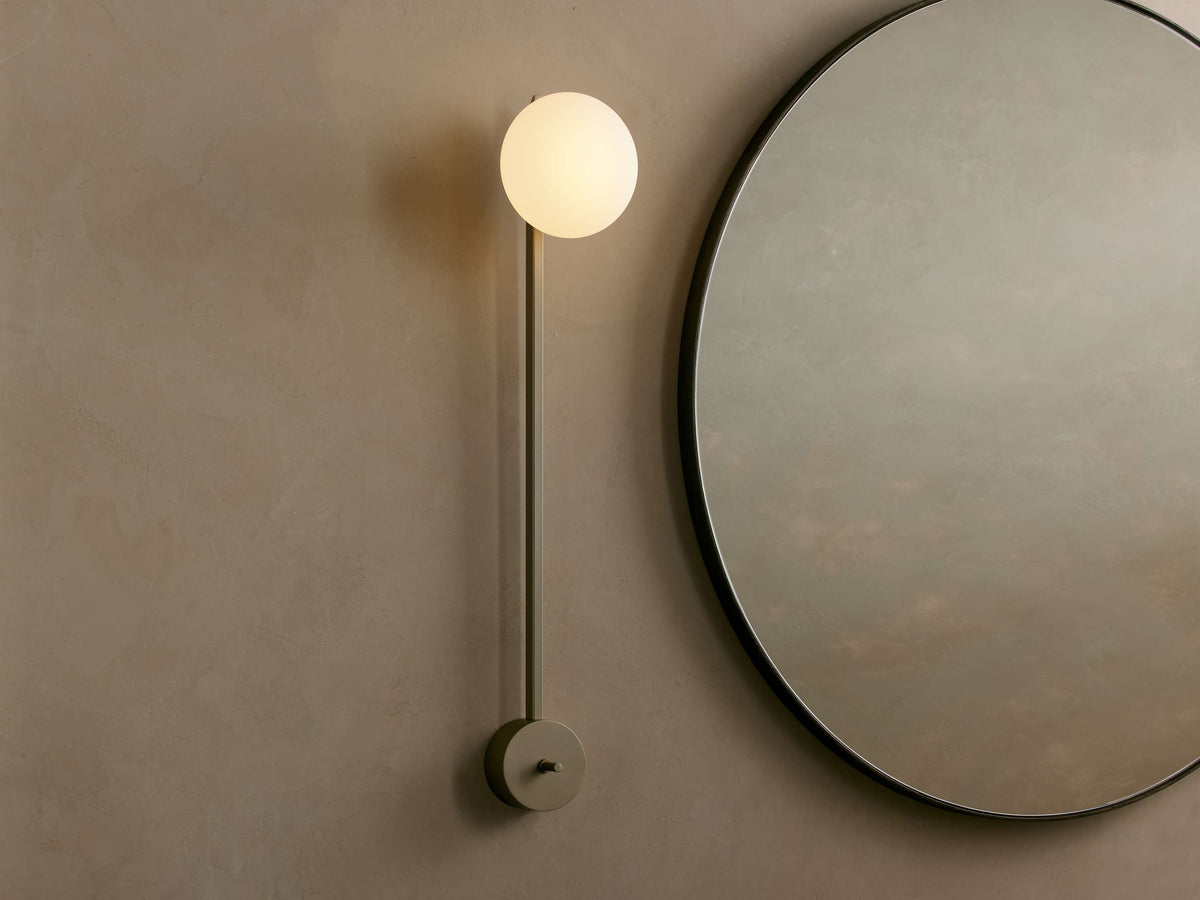 Costella Grand Sconce
