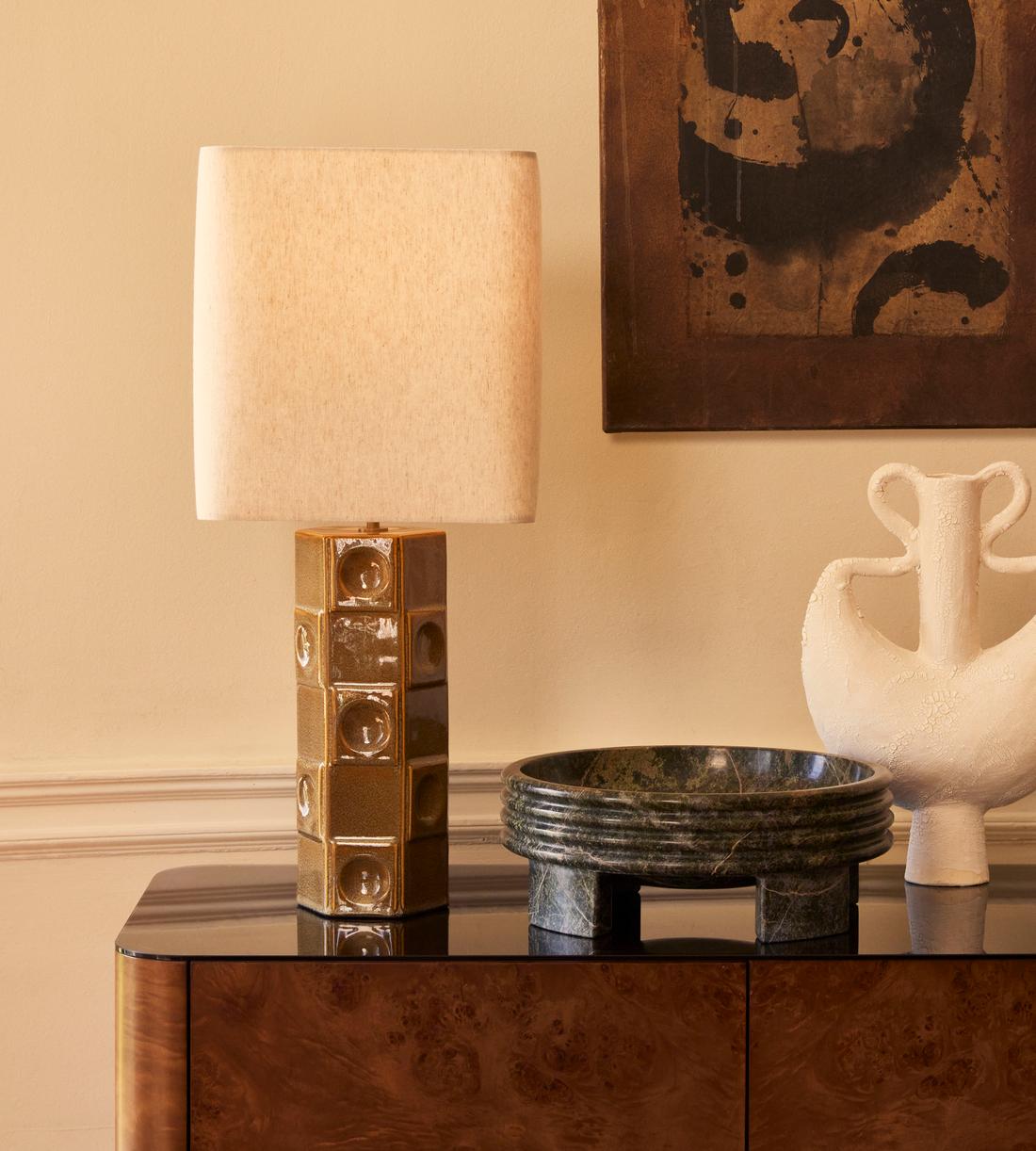 Ceramic Table Lamp with Rectangular Linen Shade - Erhaus product image 3