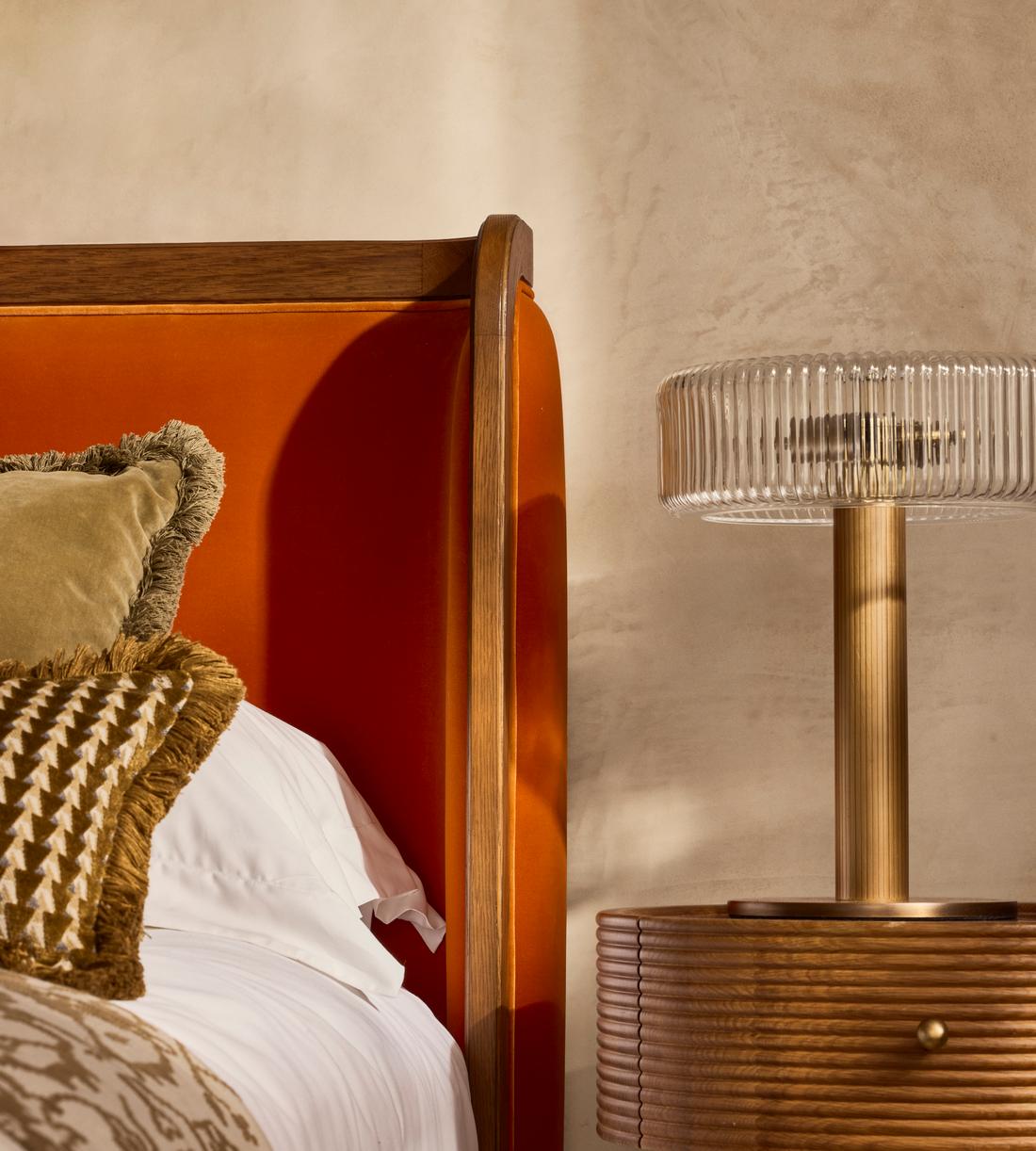 Fluted Glass Table Lamp in Antique Brass - Erhaus product image 3