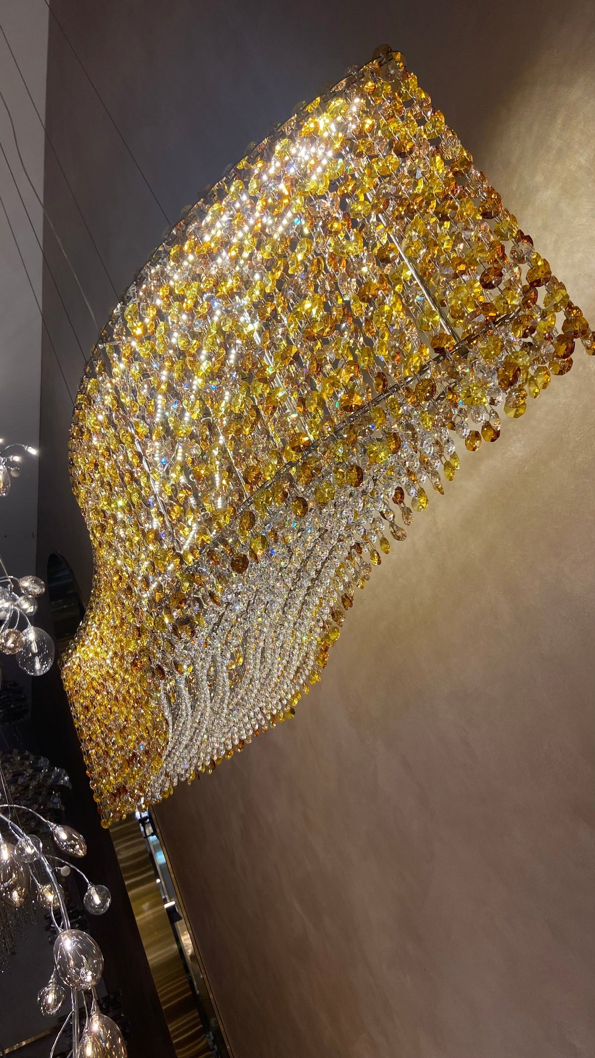 Italian Modern Light Luxury Round / wavy Crystal Chandelier Decorative Light for Living Room / dining Room