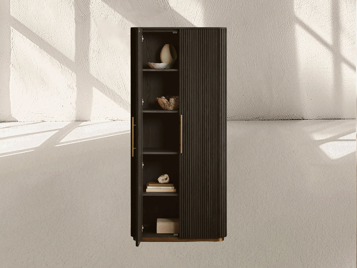 Finnley Cabinet