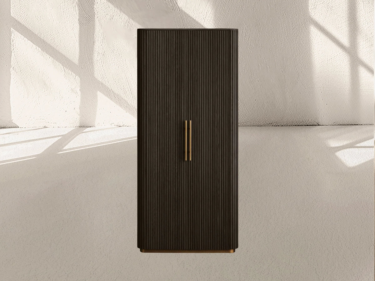 Finnley Cabinet
