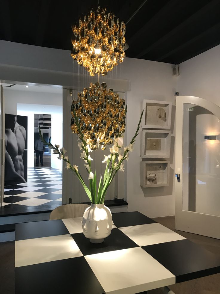 Modern Spiral Wave Chandelier in Silver and Gold Finish with Acrylic Design