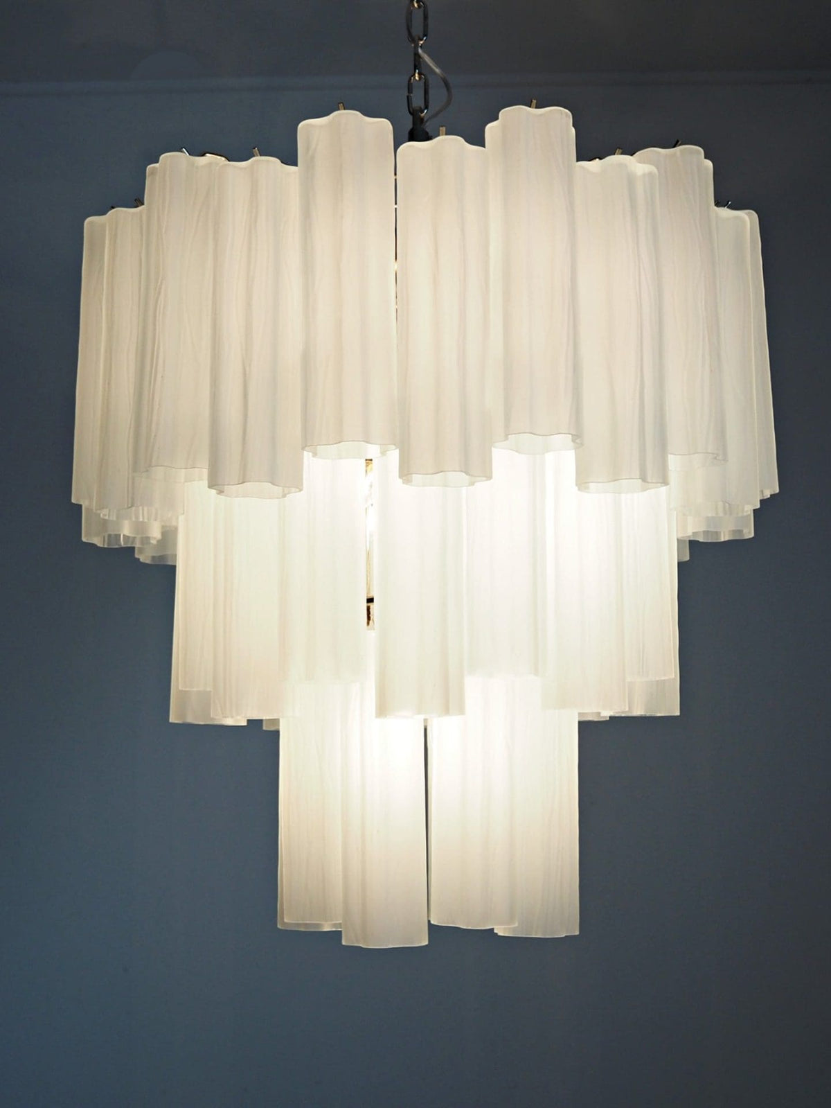 Murano Glass Chandelier – 48 Tubes – Matte White