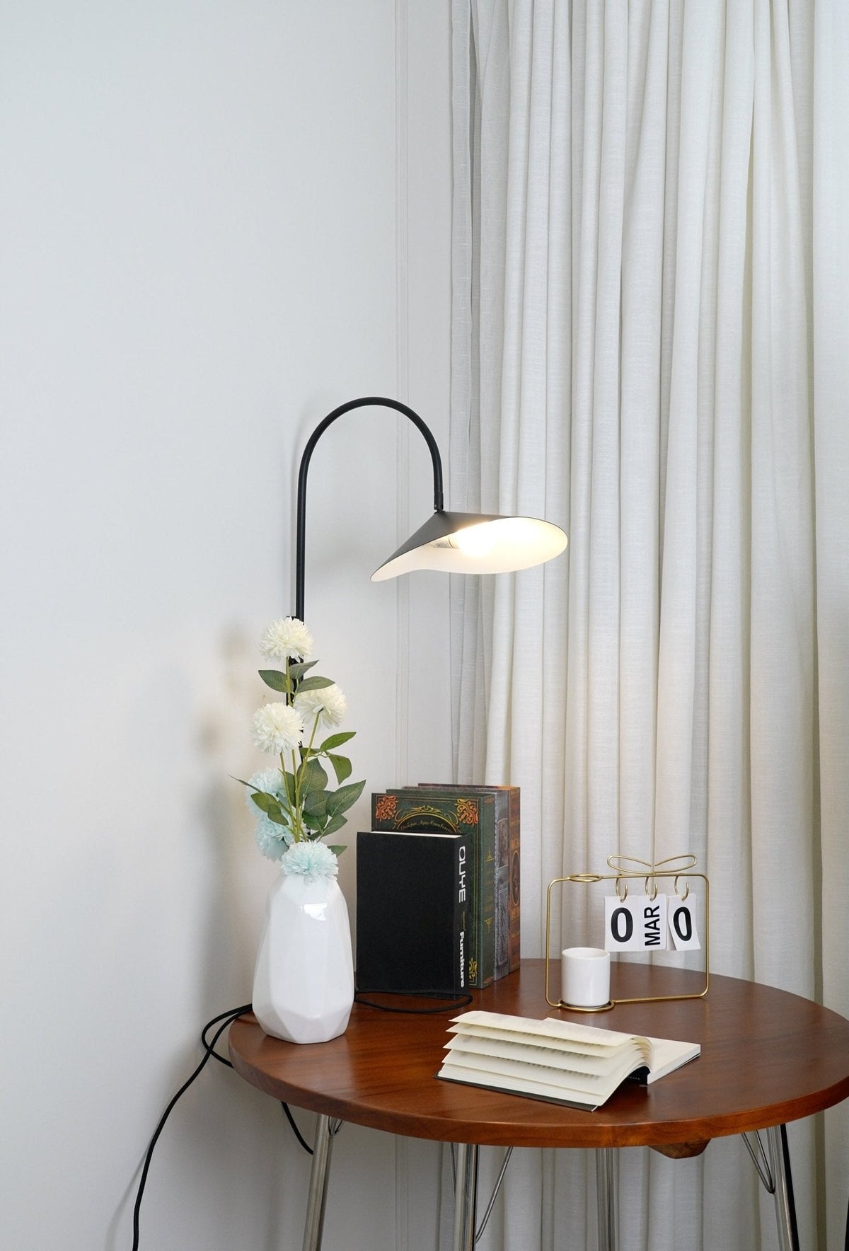 Alocasia Swivel Wall Light
