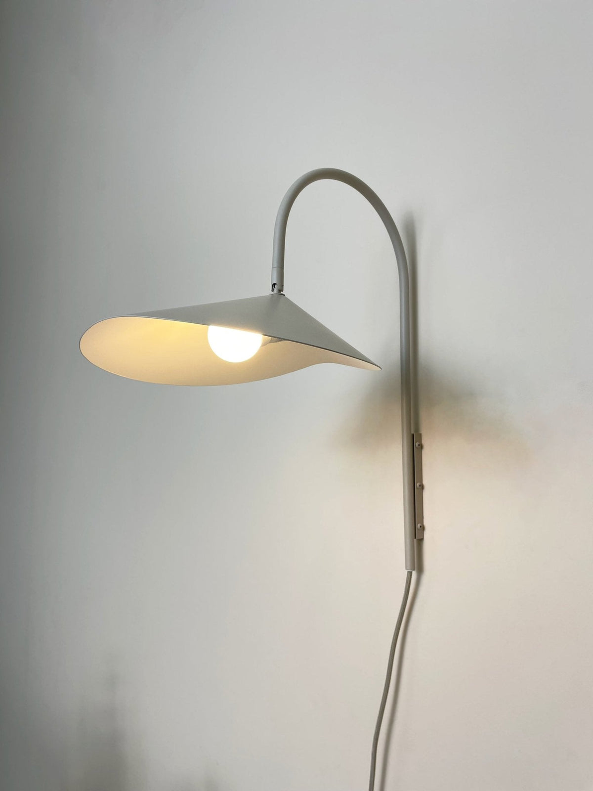 Alocasia Swivel Wall Light