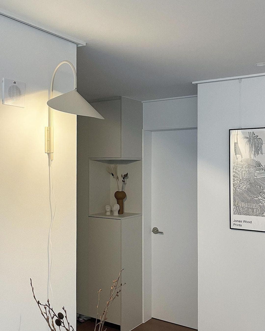 Alocasia Swivel Wall Light