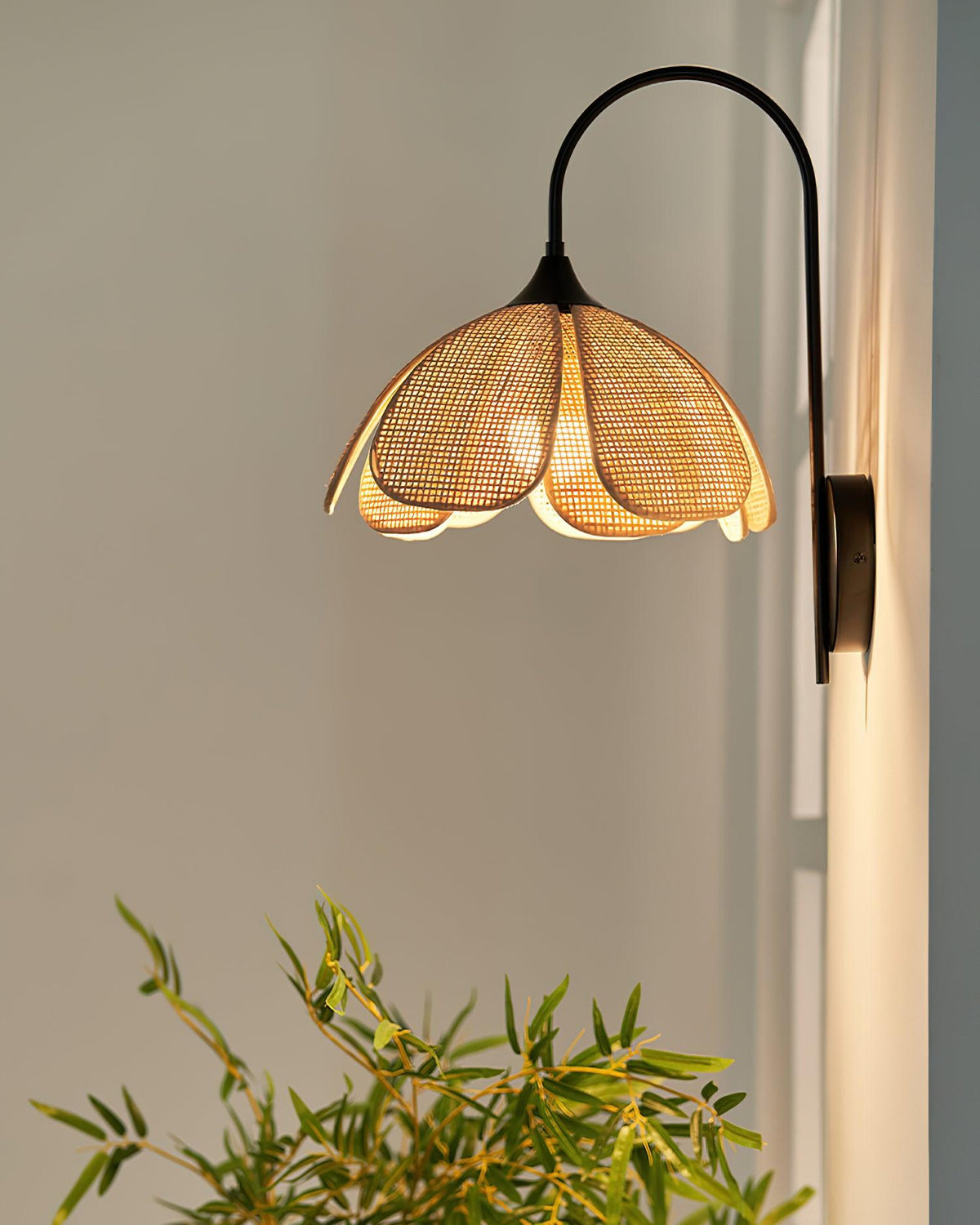Rattan Wall Lamp 15.7 Inch