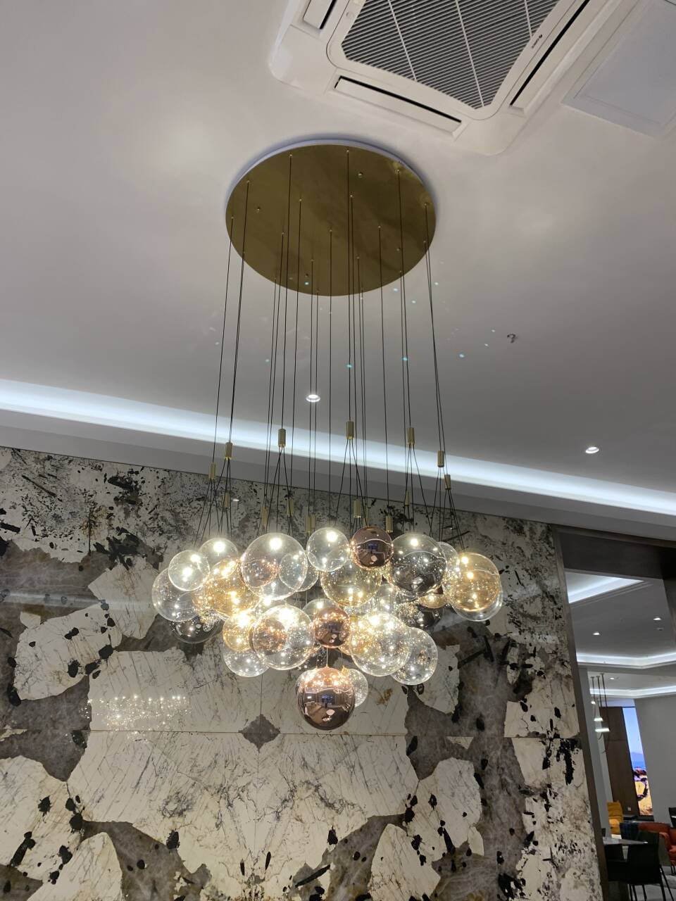 Italian Creative Glass Bubble Ball Chandelier for Living / dining Room / kitchen Island